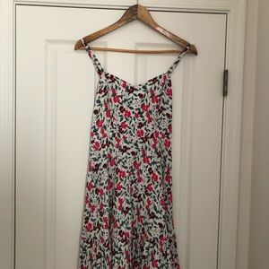 Old Navy Women’s summer dress.